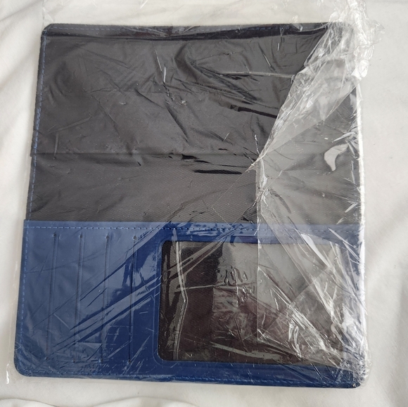 New SpongeBob SquarePants Designed Faux Leather Checkbook Cover - Picture 2 of 5